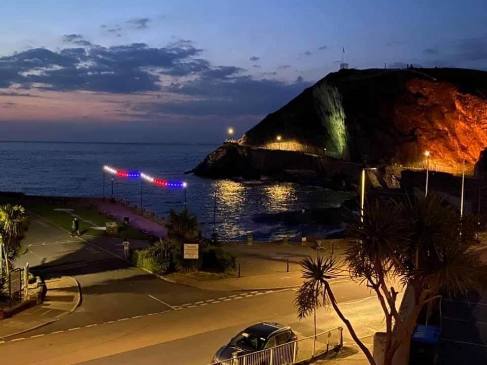 3 The View Apartments Ilfracombe - Hot Tub, Parking, Lift, Ev Luaran gambar