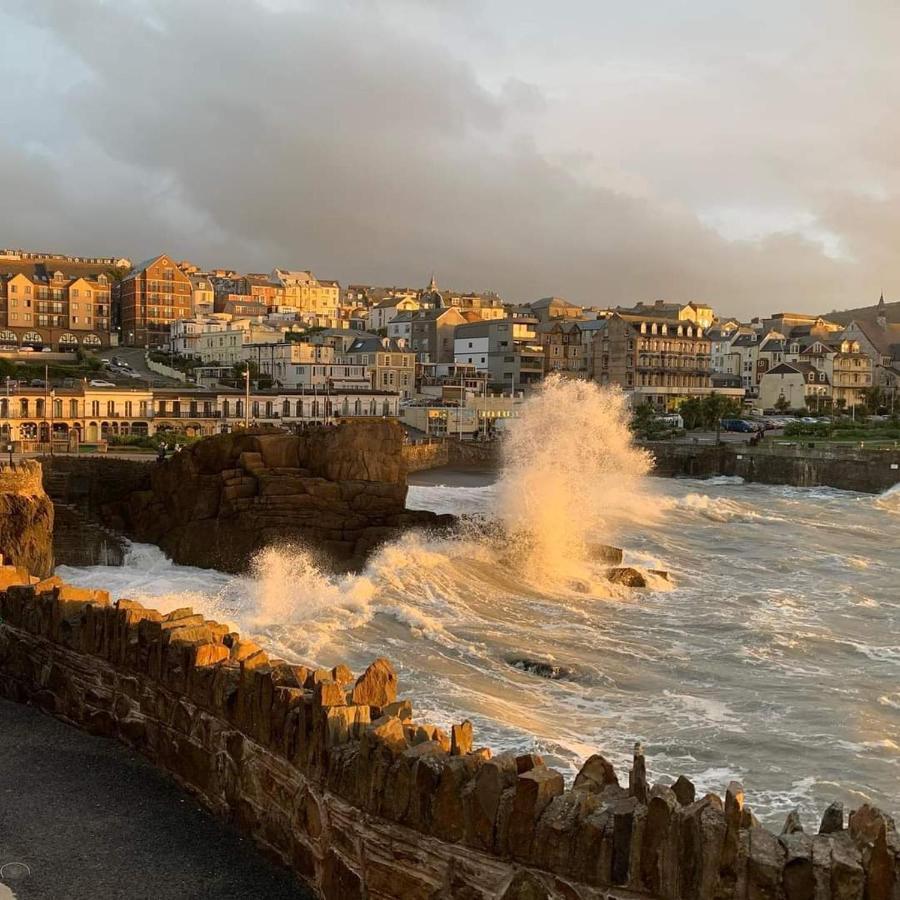 3 The View Apartments Ilfracombe - Hot Tub, Parking, Lift, Ev Luaran gambar