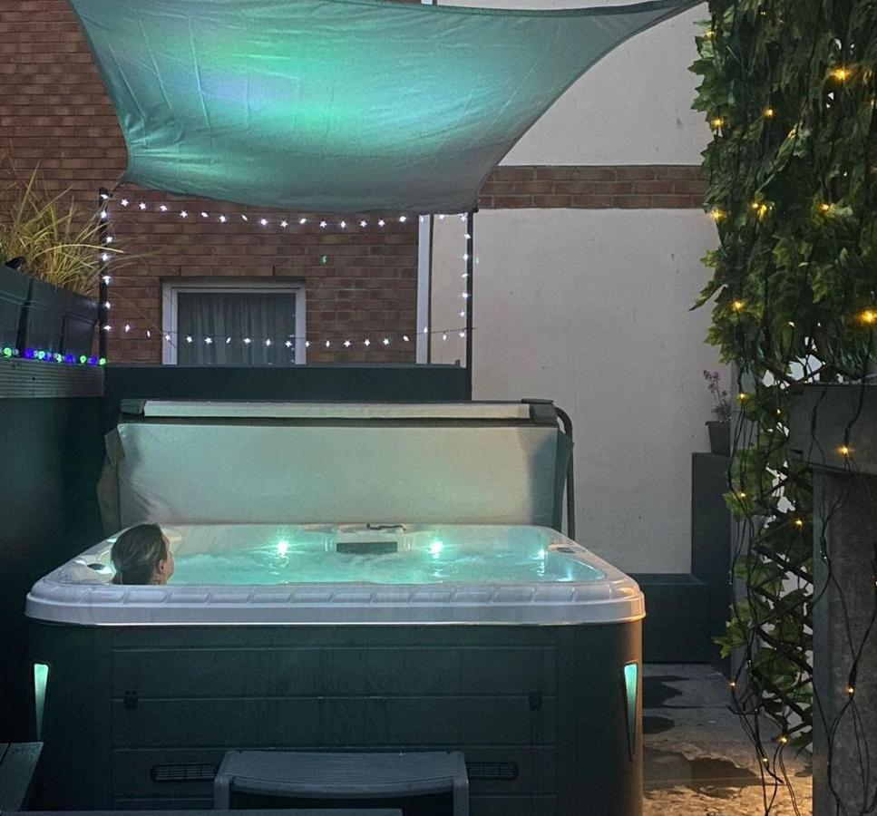 3 The View Apartments Ilfracombe - Hot Tub, Parking, Lift, Ev Luaran gambar