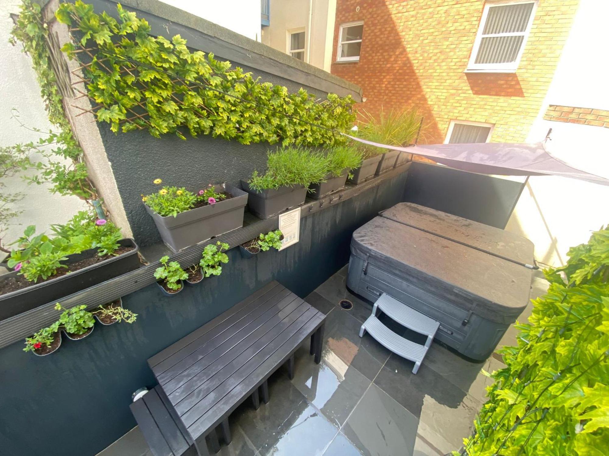 3 The View Apartments Ilfracombe - Hot Tub, Parking, Lift, Ev Luaran gambar