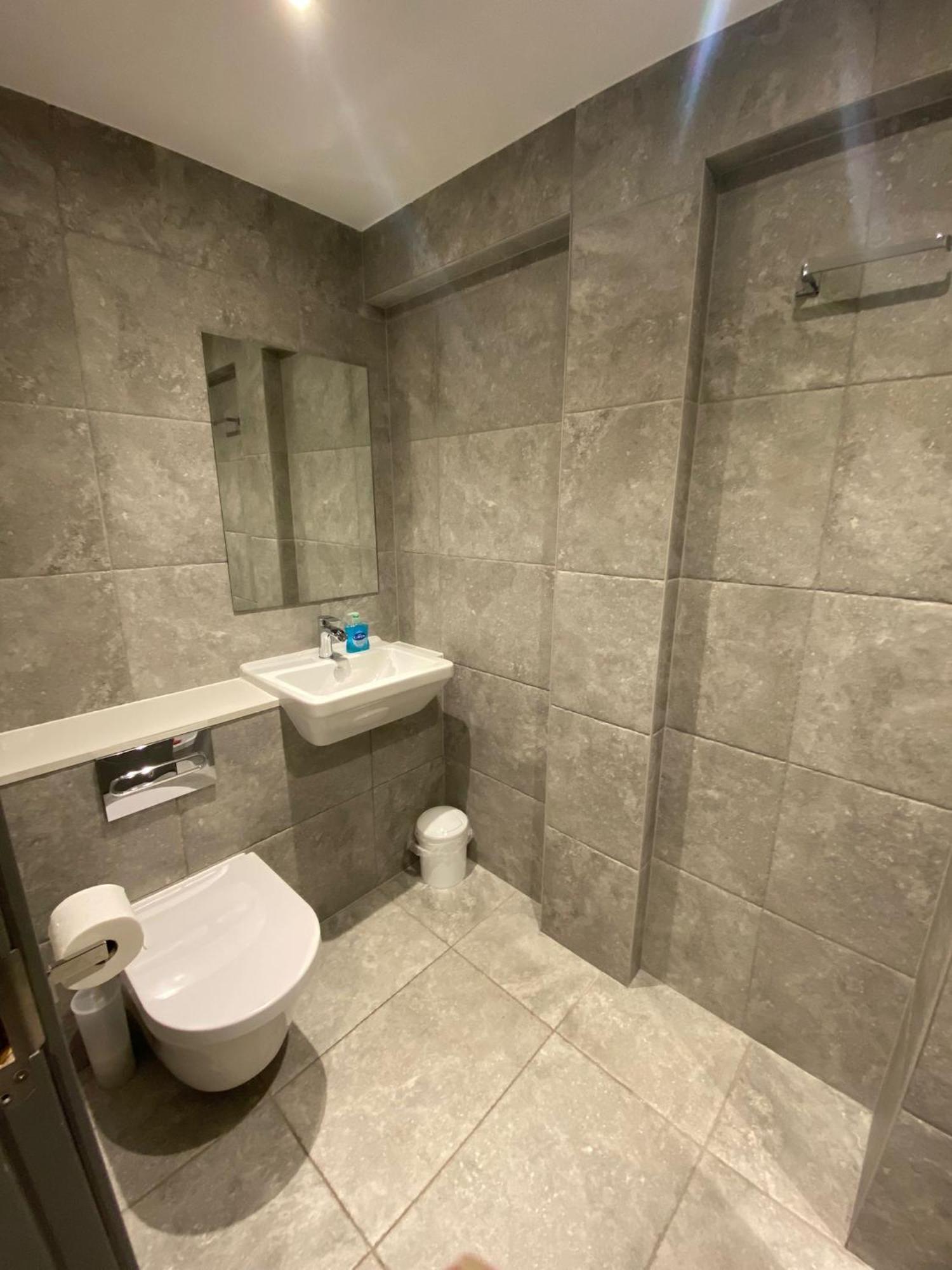 3 The View Apartments Ilfracombe - Hot Tub, Parking, Lift, Ev Luaran gambar